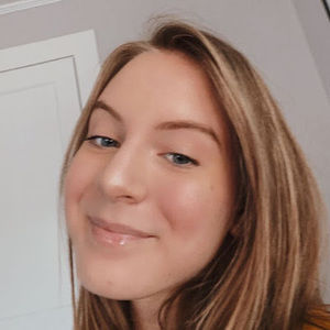 Meet your Posher, Layni